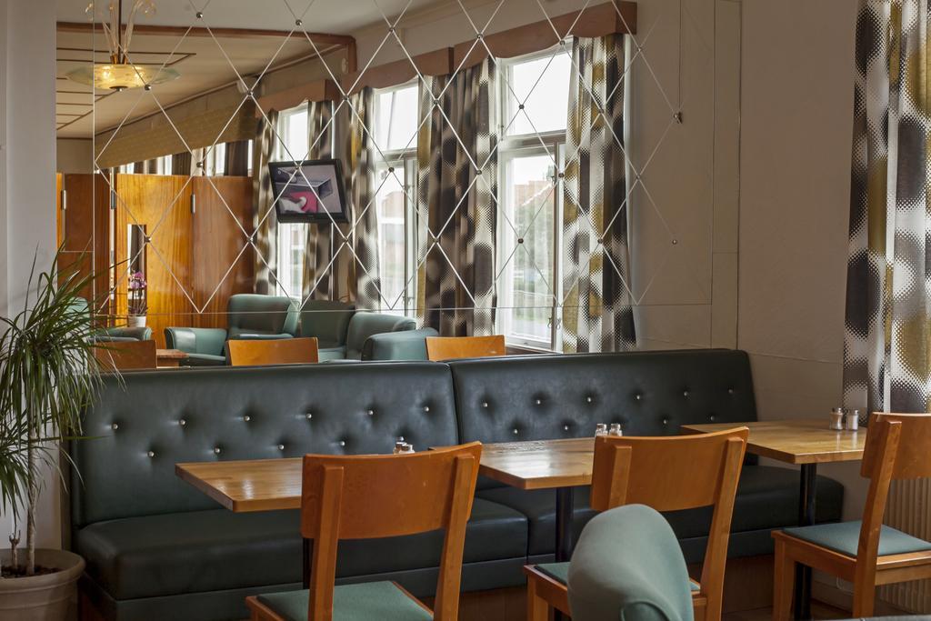 Hotell Nordevik Skarhamn Bagian luar foto