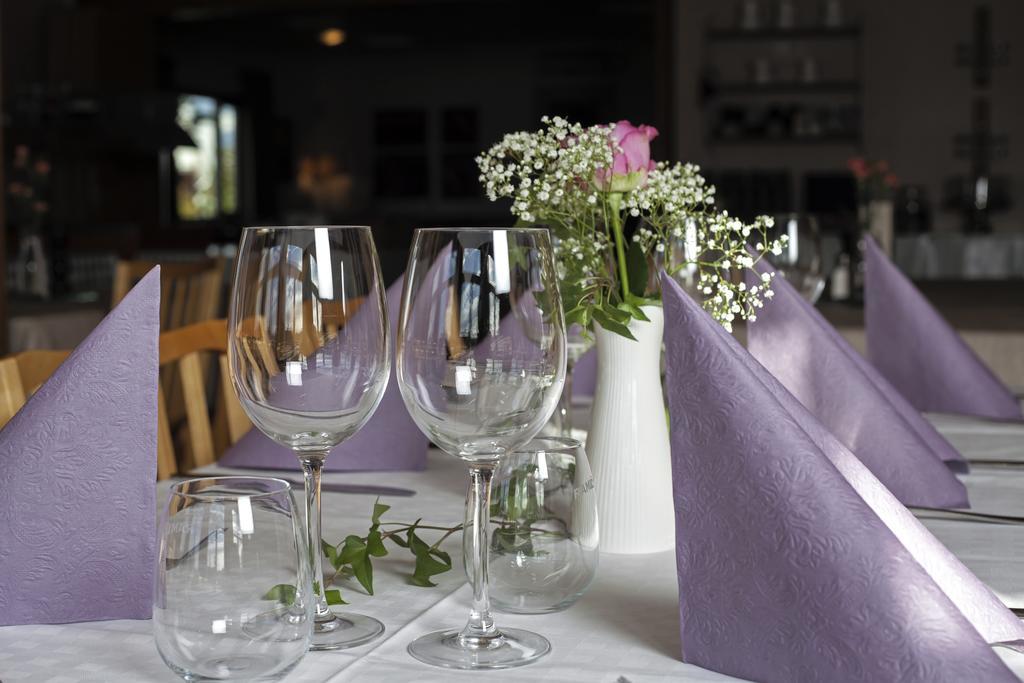 Hotell Nordevik Skarhamn Bagian luar foto